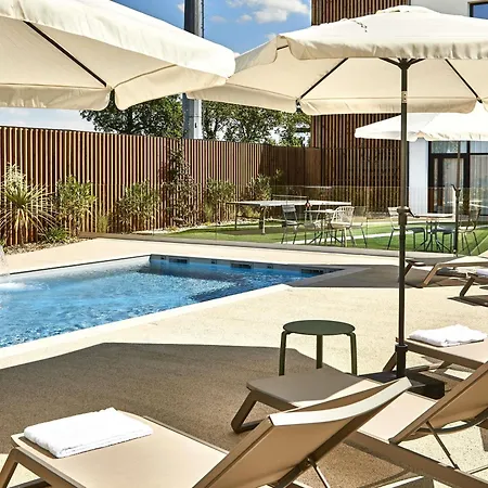 Отель Ibis Budget La Roche Sur Yon Vendespace