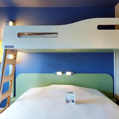 Ibis Budget La Roche Sur Yon Vendespace Отель