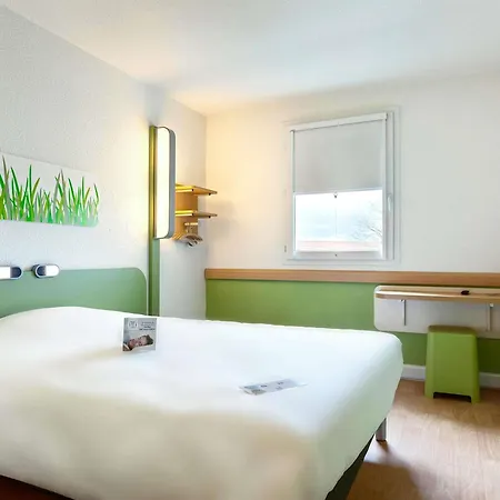 Ibis Budget La Roche Sur Yon Vendespace Hotel 2*