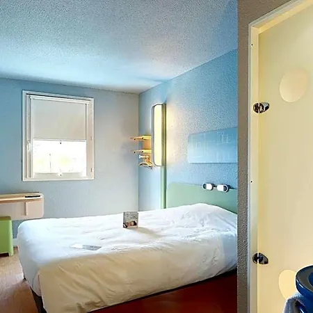 Ibis Budget La Roche Sur Yon Vendespace Ξενοδοχείο