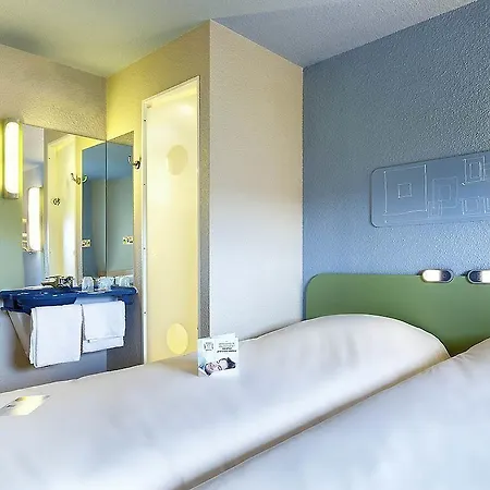 Ibis Budget La Roche Sur Yon Vendespace Hotel 2*