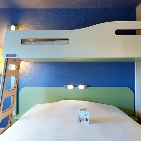 Ibis Budget La Roche Sur Yon Vendespace Муйерон-ле-Каптиф