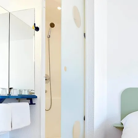 Ibis Budget La Roche Sur Yon Vendespace Hotel 2*