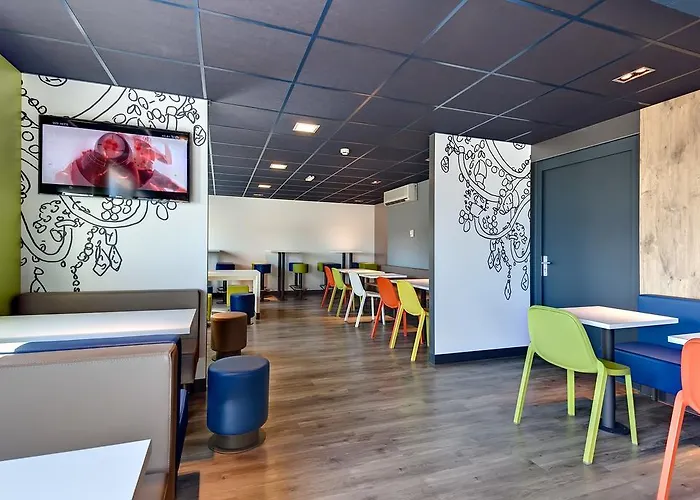 Ibis Budget La Roche Sur Yon Vendespace 酒店