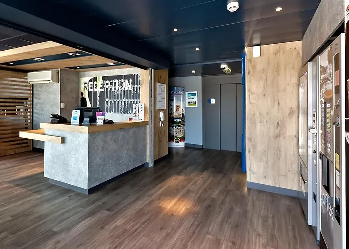 מלון Ibis Budget La Roche Sur Yon Vendespace