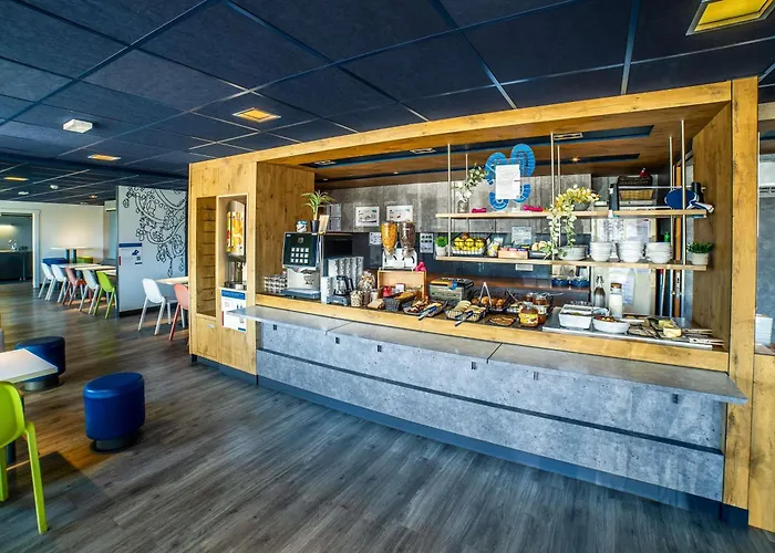 Ibis Budget La Roche Sur Yon Vendespace Ξενοδοχείο