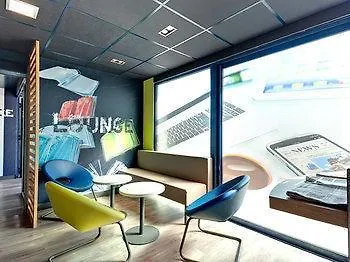 Ibis Budget La Roche Sur Yon Vendespace فندق 2*