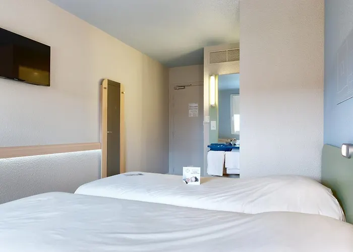 酒店 Ibis Budget La Roche Sur Yon Vendespace 穆耶龙·勒卡普蒂夫